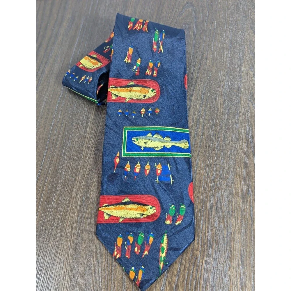 VTG Beverly Hills Polo Club Fish & Lures Neck Tie Navy Blue Trout Novelty 58